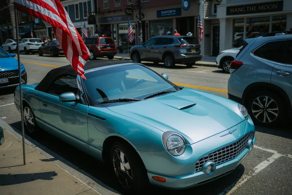 Universal City — towing service